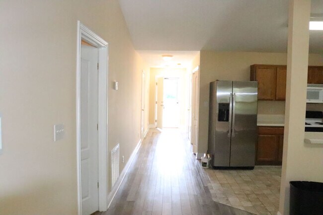 Building Photo - 4962 Grigsby Gate Way