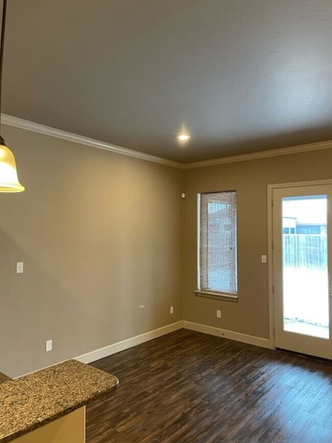 Building Photo - 4 bedroom in Wolfforth