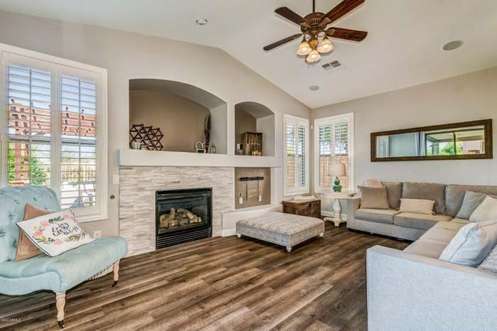 Building Photo - 32810 N 40th Pl