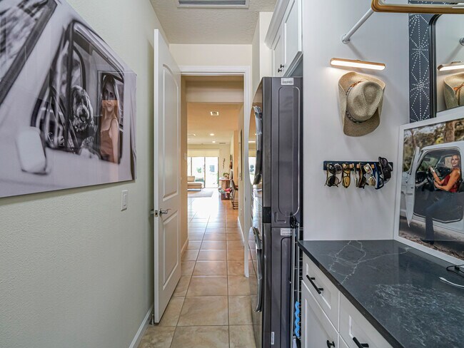 Building Photo - 4448 Beauty Leaf Cir