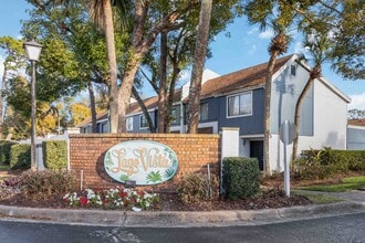 Building Photo - 102 Lago Vista Blvd