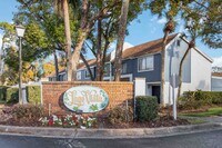 Building Photo - 102 Lago Vista Blvd