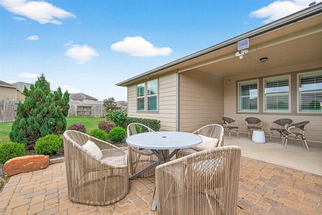 Building Photo - 26102 Lazy Waters Dr