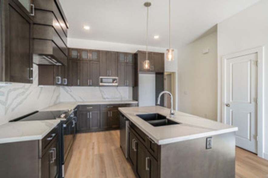 Building Photo - 3809 NW 93rd St