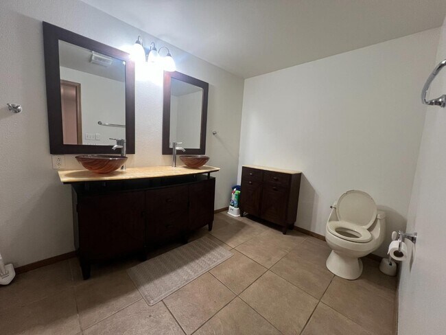 Building Photo - 17705 74th St NW