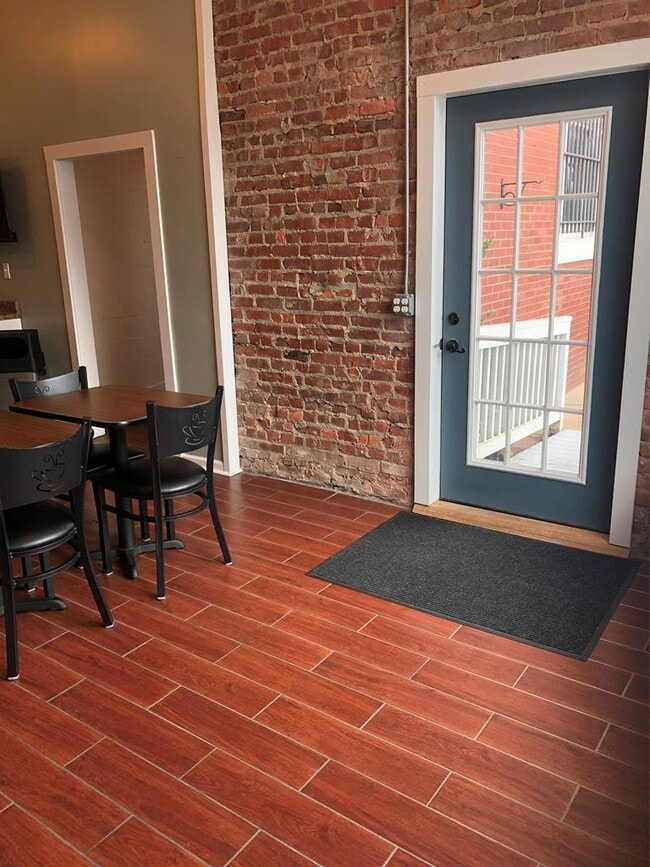 Building Photo - 25514 E Main St