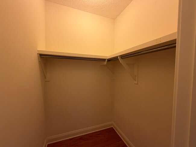 Building Photo - 105 Serenity Ln