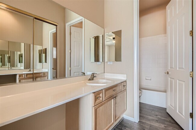 Building Photo - (COMING SOON) LUXURY HOME Located in PRESTIGIOUS SOUTHERN HIGHLANDS GUARD-GATED COMMUNITY!