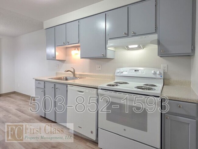 Building Photo - 1380 NE 186th Ave