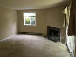 Building Photo - 5160 NW Neakahnie Ave