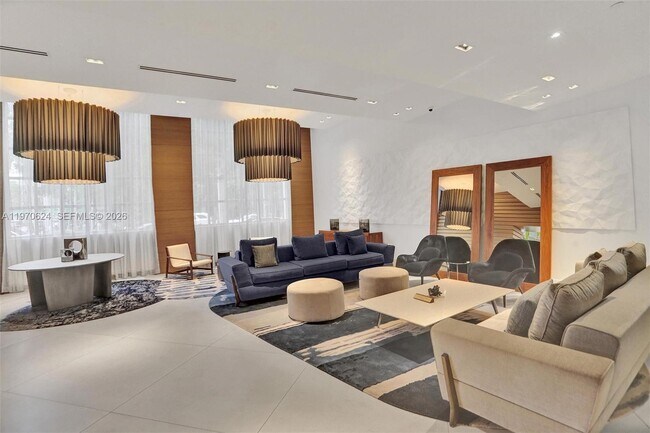 Building Photo - 3301 NE 1st Ave