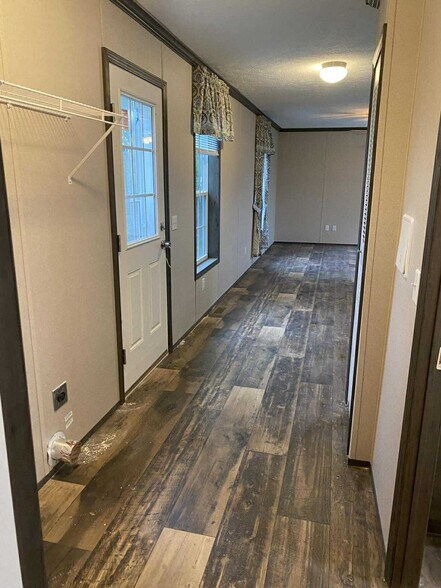 Building Photo - 42 Pequea Blvd