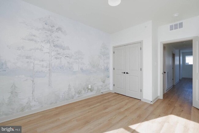 Building Photo - 710 Iron Frg Rd