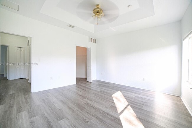 Building Photo - 10270 SW 225th Ln