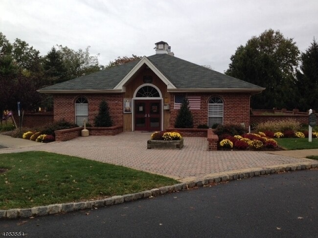 Building Photo - 804 Brokaw Ct