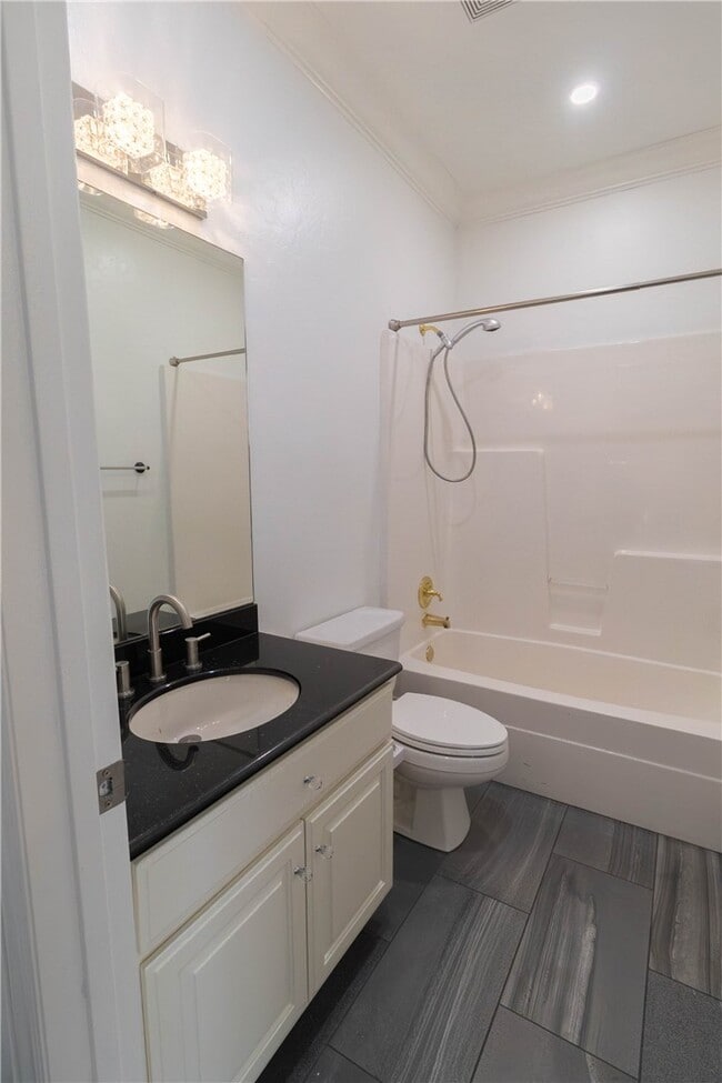 Building Photo - 4518 Olive Tree Ave