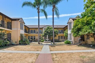 Building Photo - * BEAUTIFUL AND NEWLY RENOVATED TWO BEDROO...