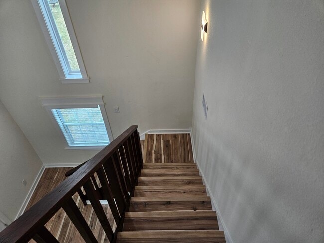 Building Photo - 5950 Blountstown Hwy