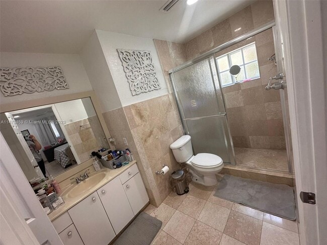 Building Photo - 2860 W 80th St