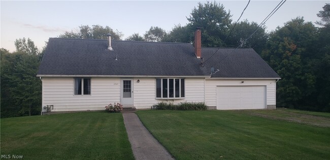 Building Photo - 12765 Butternut Rd