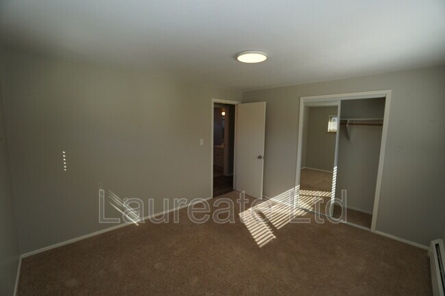 Building Photo - 761 Oak St