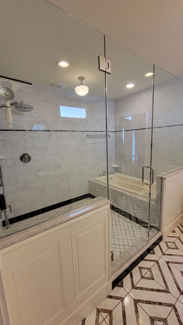 Building Photo - Charming Unit in the Heart of Downtown Frederick