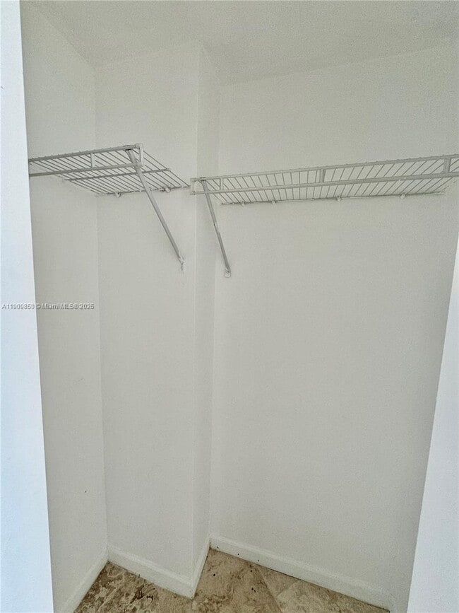 Building Photo - 18800 NE 29th Ave