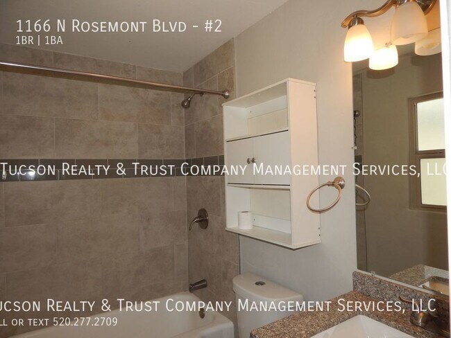 Building Photo - 1166 N Rosemont Blvd
