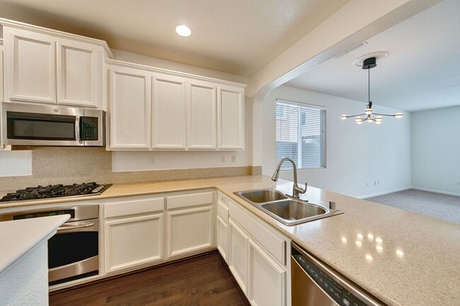 Building Photo - 2815 Tourbrook Way