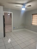 Building Photo - 1093 NW 134th Pl