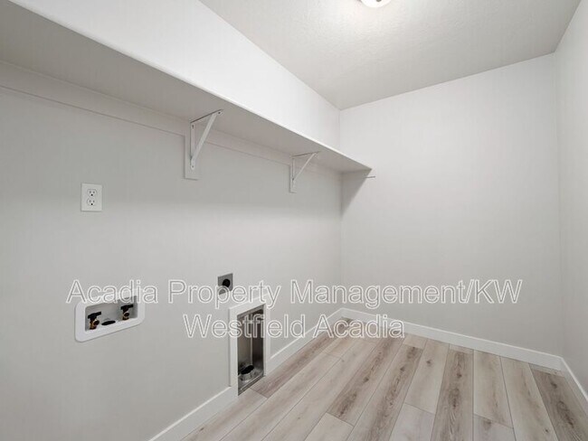 Building Photo - 15083 S Reins Wy