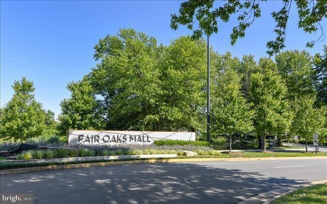 Building Photo - 3970 Burning Bush Ct