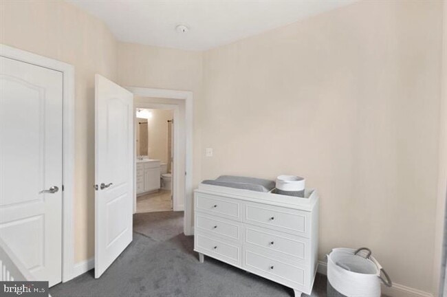 Building Photo - 46077 Hall Rd