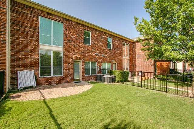 Building Photo - 1041 Colonial Dr