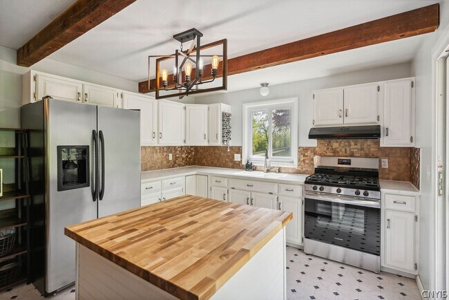 Building Photo - 4319 Coye Rd