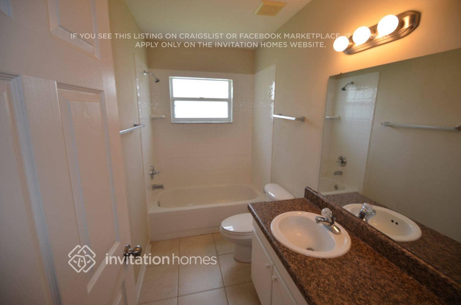 Building Photo - 1447 Baythorn Dr