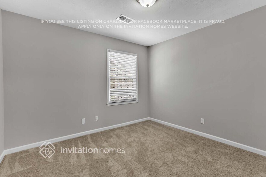 Building Photo - 841 Sugar Creek Way SE