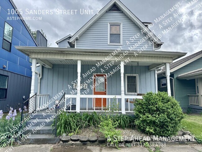 Primary Photo - 1005 Sanders St