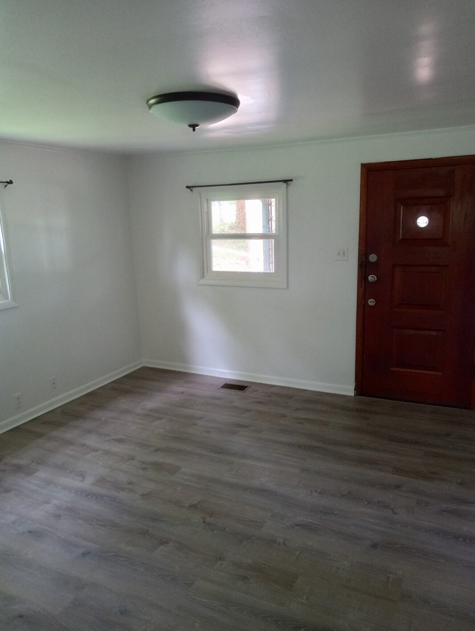 Building Photo - 4126 Apex Dr