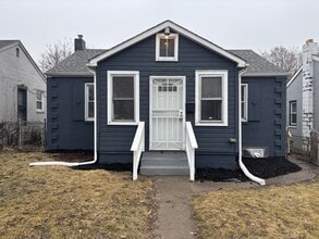 Building Photo - 1311 Marshall Pl