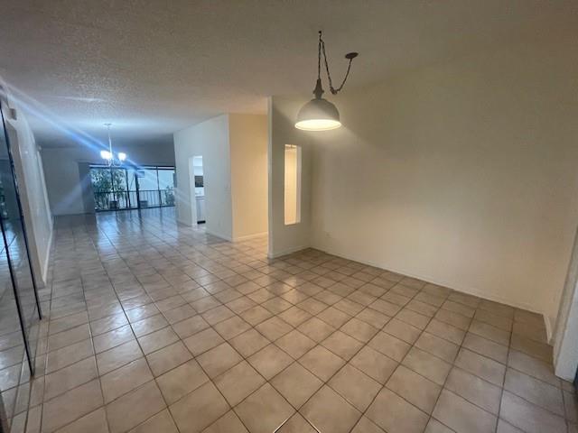 Primary Photo - 301 N Pine Island Rd