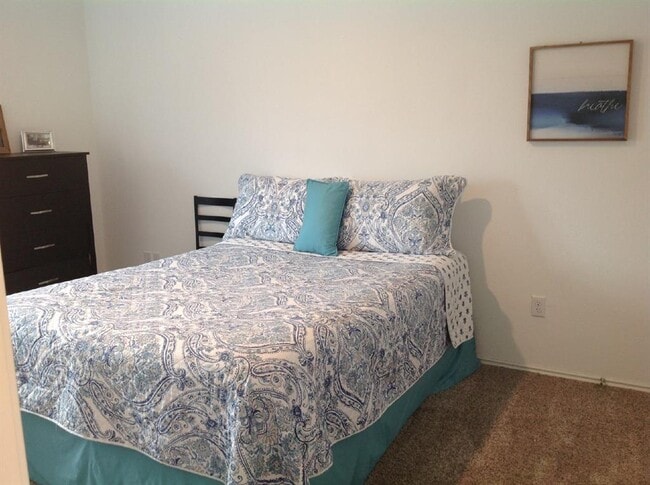 Building Photo - 13801 Mussel Rn