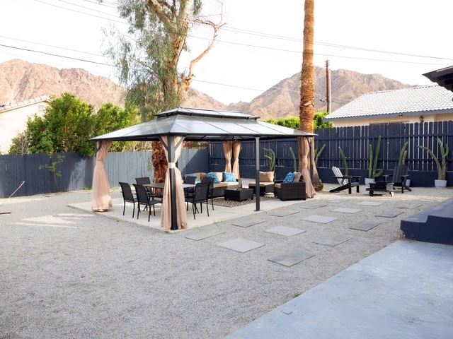 Building Photo - 53130 Avenida Mendoza