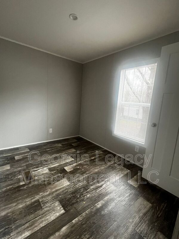 Building Photo - 189 Mason St