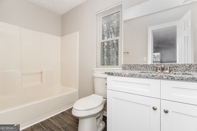 Building Photo - 1358 Ling Dr