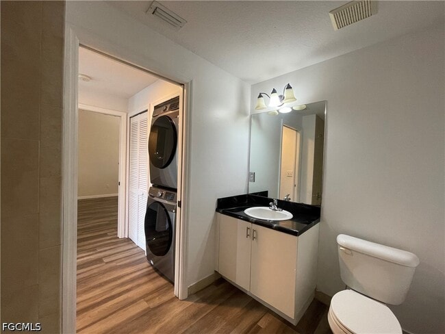 Building Photo - 8555 Bernwood Cove Loop