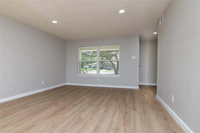 Building Photo - 13339 Belfield Dr