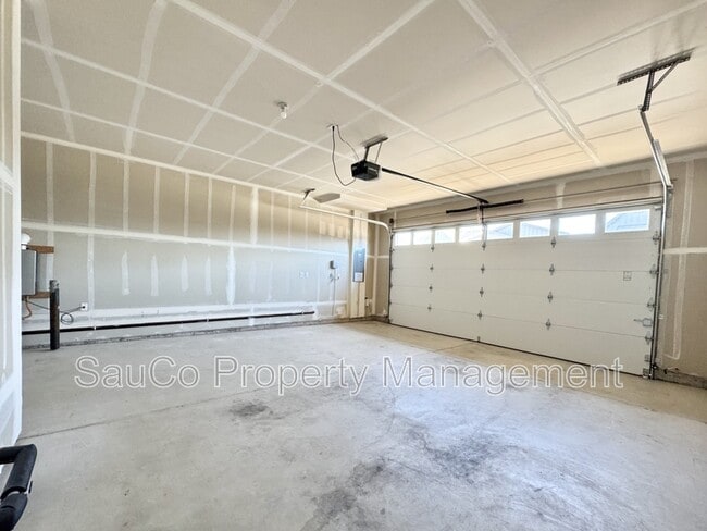 Building Photo - 1603 37th Ave