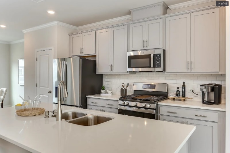 Building Photo - 304 Leland Crst Dr