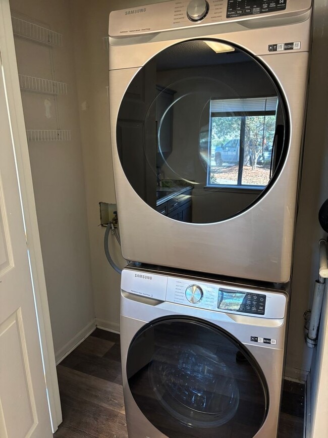 Building Photo - 2 Bedroom 2 bath on bottom floor at Myrtle Greens